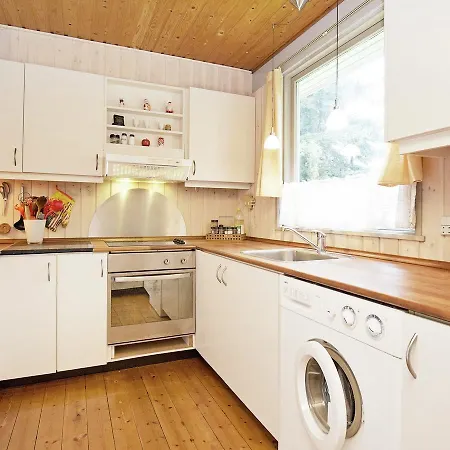 Holiday Home Svalevej